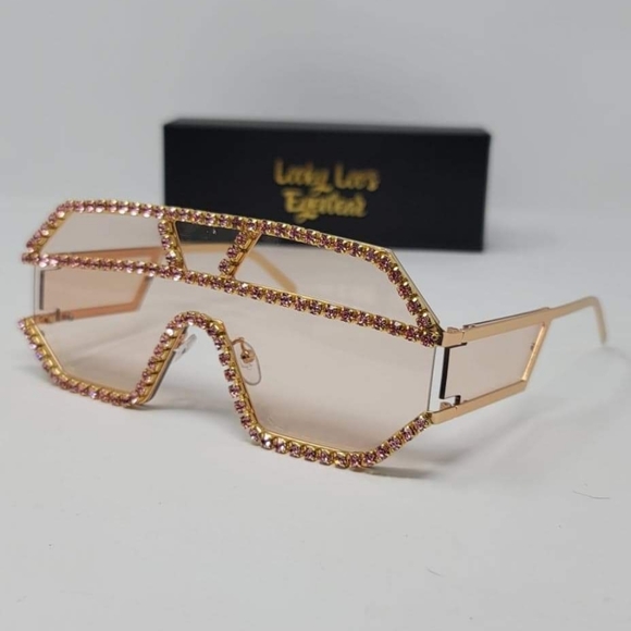 Luxury Fashion Sunglasses - Picture 3 of 3